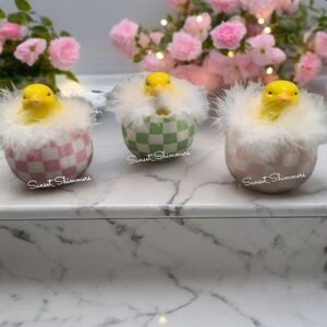 3pc MacKenzie Style Courtly Check Ceramic Easter Egg Chicks Tier Tray Decor